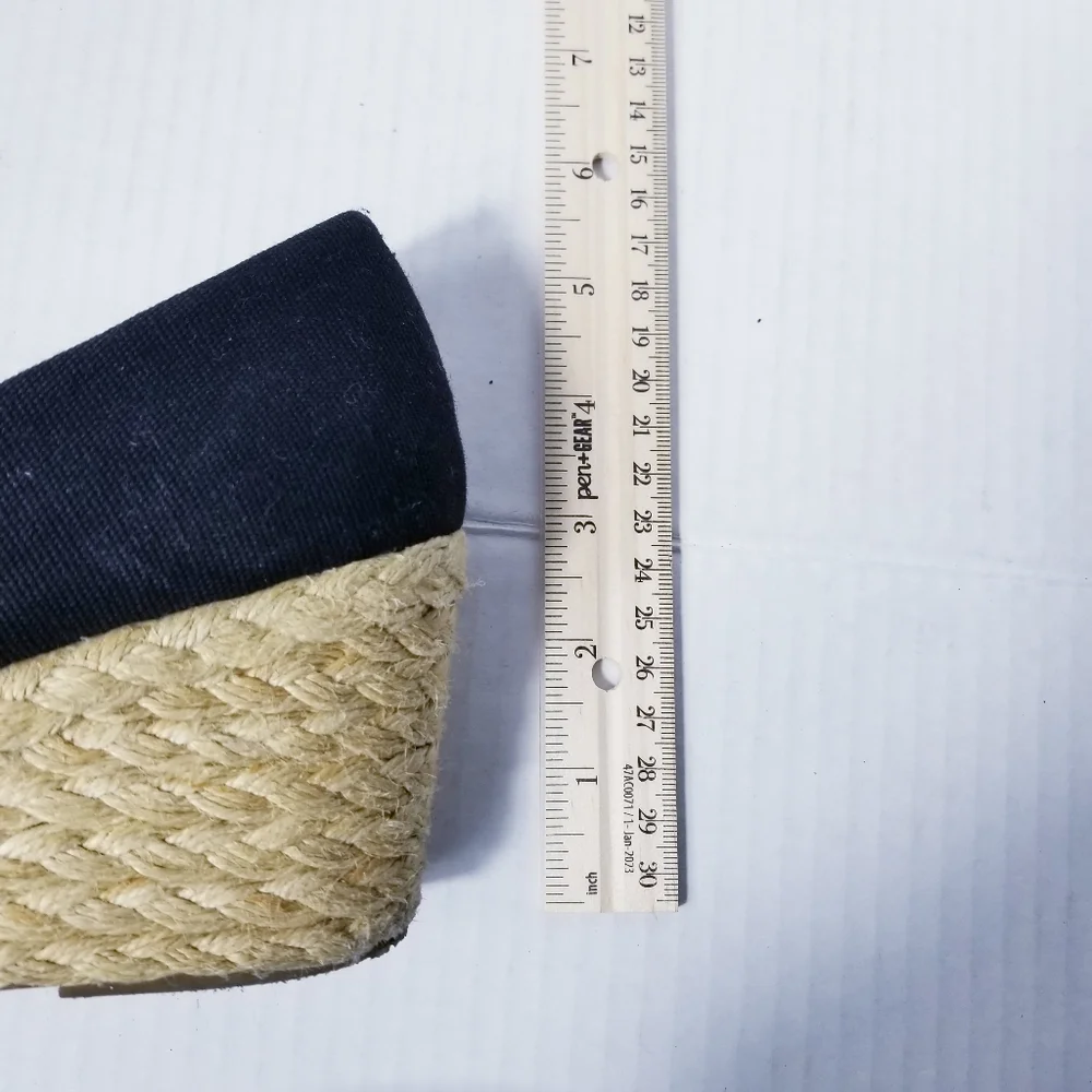 CHAPS OPEN TOE WEDGE ESTIMATED SIZE 6.5